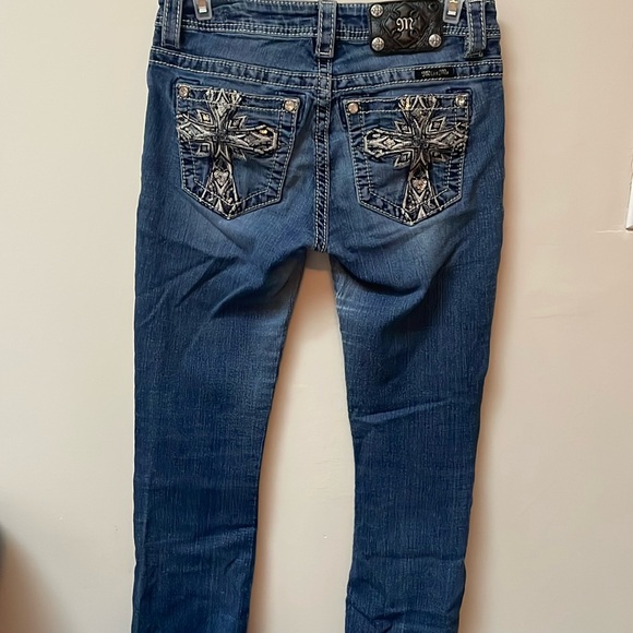 Miss Me Jeans - Picture 1 of 11